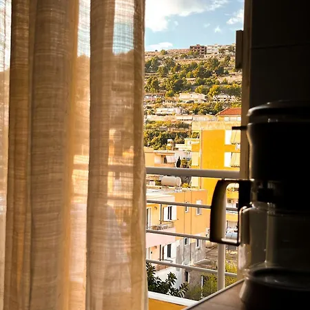 Bright 5th-floor With Balcony סרנדה